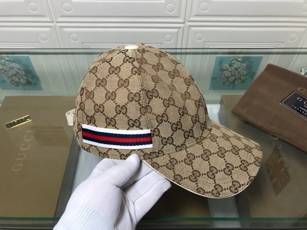 ブランド帽子背面デザイン